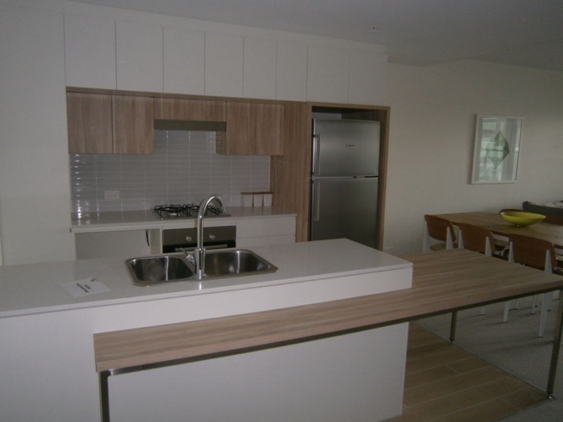 H-0011 Harbour Road, Hamilton QLD 4007