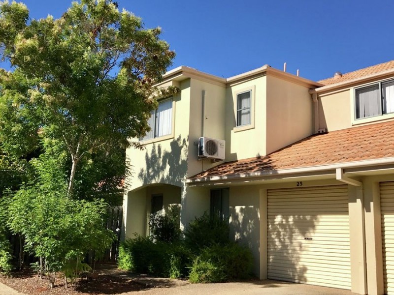 25/538 Warrigal Rd, Eight Mile Plains QLD 4113
