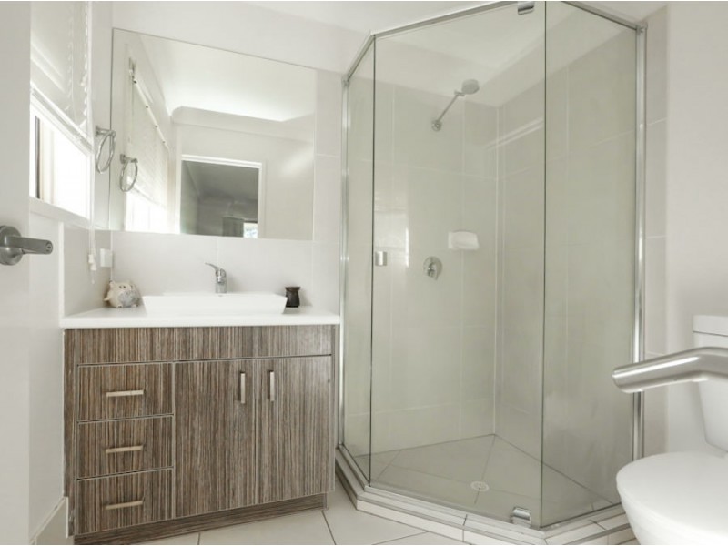 3/140 Endeavour Blvd, North Lakes QLD 4509