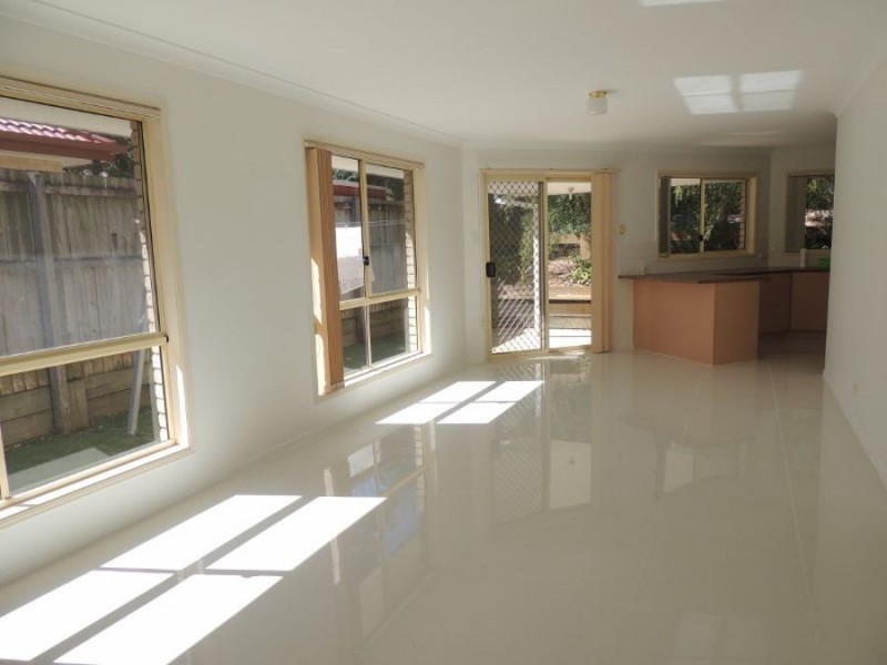 4 Wilshire Place, Runcorn QLD 4113