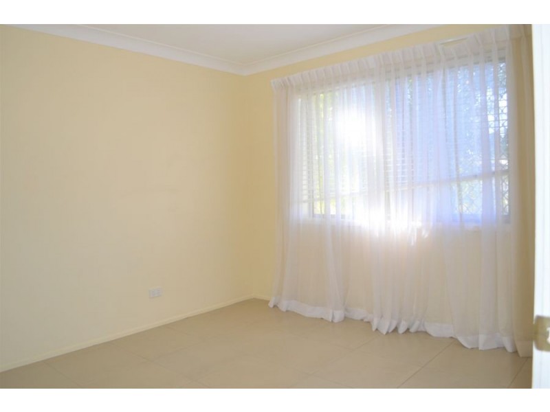 200 Emerald Street, Regents Park QLD 4118