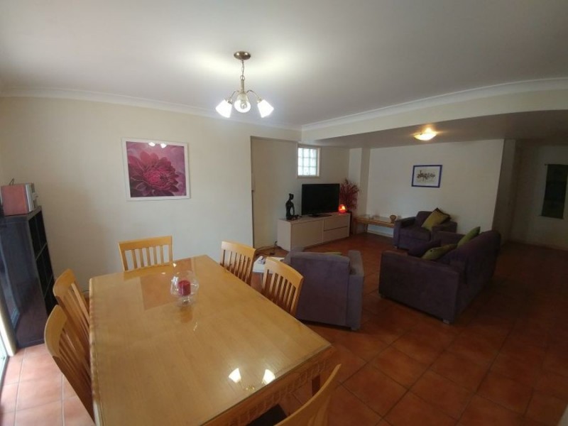 580 Seventeen Mile Rocks Road, Sinnamon Park QLD 4073