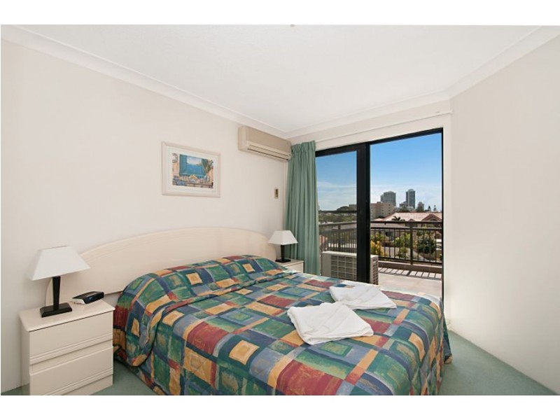 32/452 Marine Parade, Biggera Waters QLD 4216