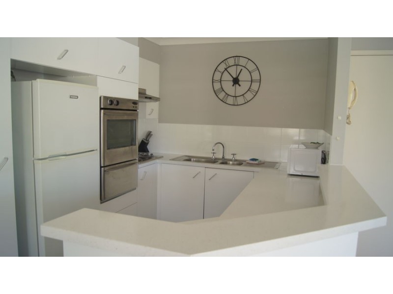 32-42 Beach Pde, Surfers Paradise QLD 4217