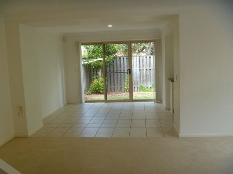 Unit 1/538 Warrigal Road, Eight Mile Plains QLD 4113