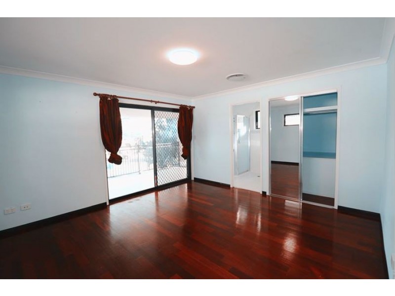 53 Coorema Court, Helensvale QLD 4212