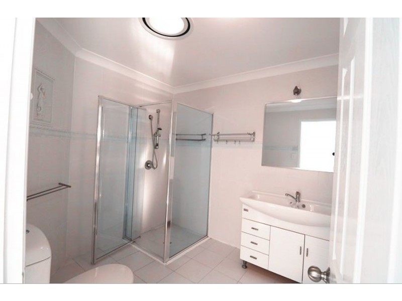 53 Coorema Court, Helensvale QLD 4212