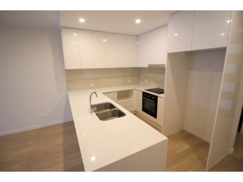 71 Evergreen View, Robina QLD 4226