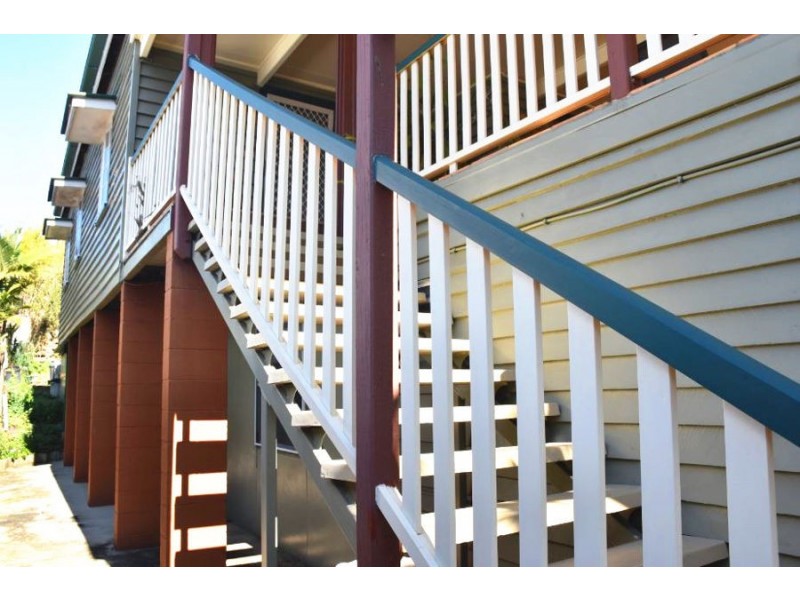 42 MACDONNELL STREET, Toowong QLD 4066