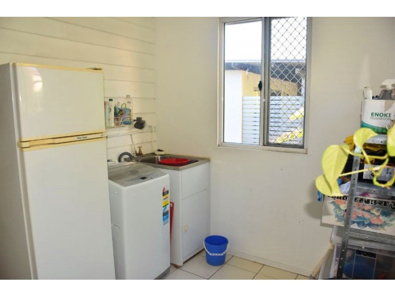 42 MACDONNELL STREET, Toowong QLD 4066