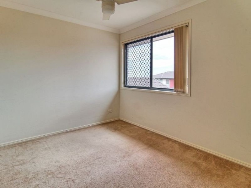 26/1 Daintree drive, Parkinson QLD 4115