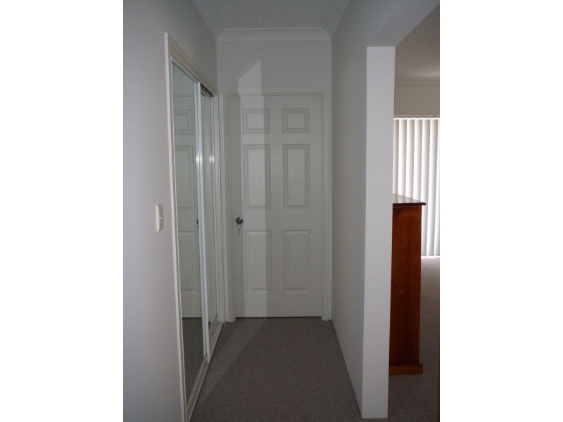 496 Marrie Parade, Biggera Waters QLD 4216