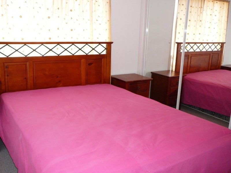 496 Marrie Parade, Biggera Waters QLD 4216