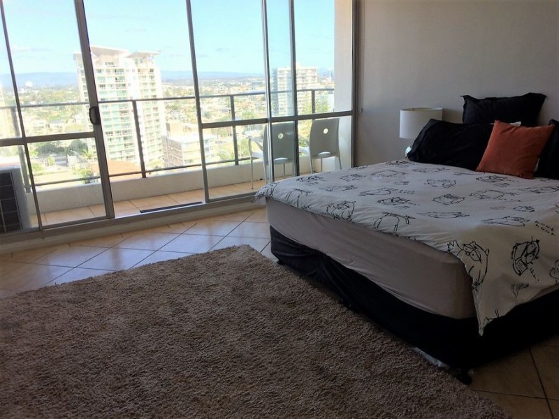 l14/20 old Burleigh Road, Surfers Paradise QLD 4217
