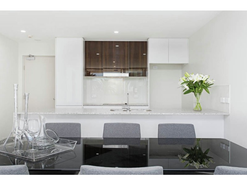 802/8 Hunt Street, Hamilton QLD 4007