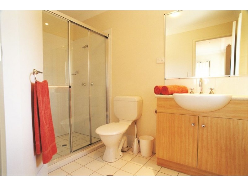 11/1 Gammon Drive, Varsity Lakes QLD 4227