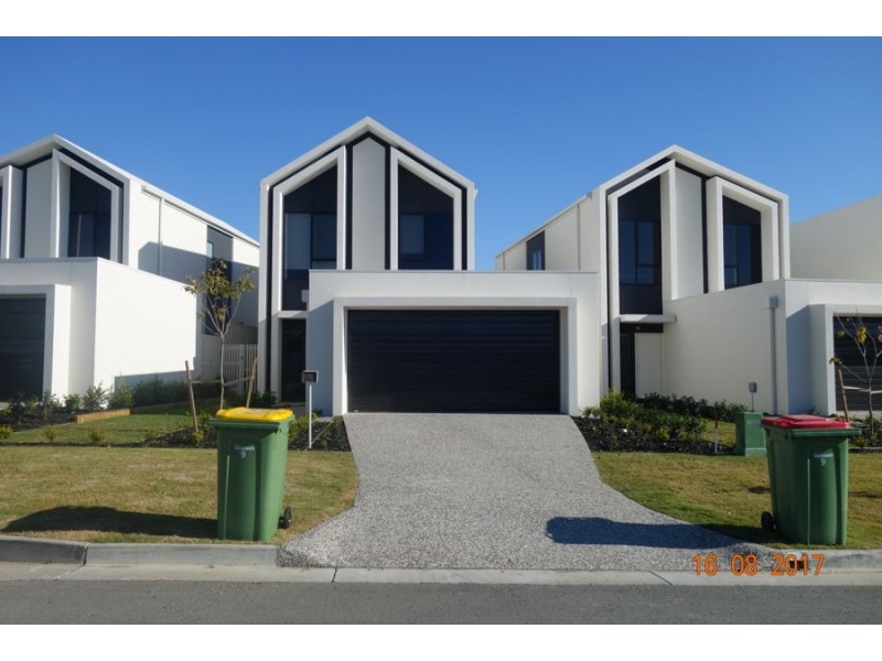 9 Fannon Court, Pimpama QLD 4209