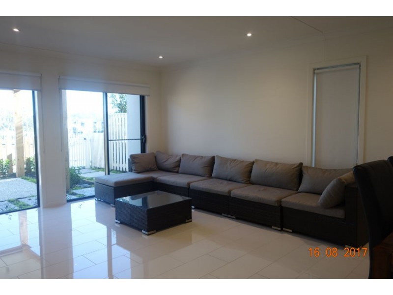 9 Fannon Court, Pimpama QLD 4209