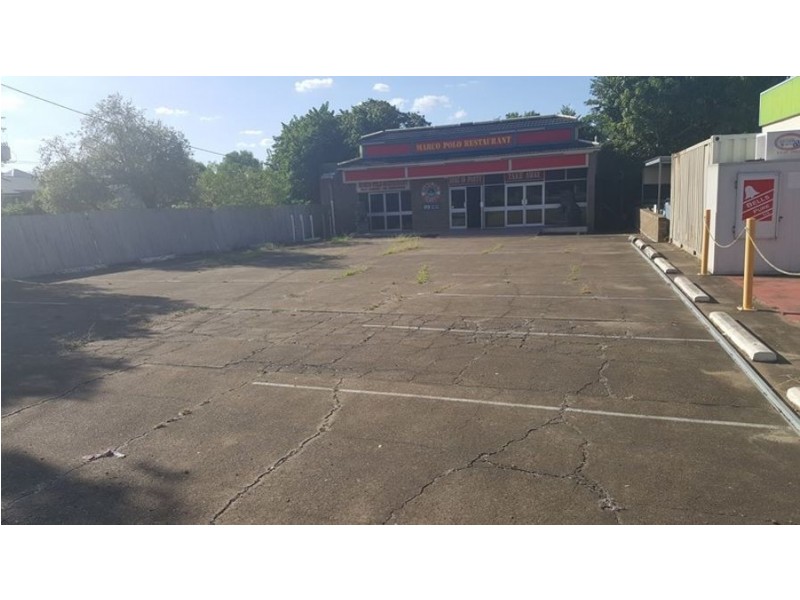 132 Blackstone Road, Silkstone QLD 4304