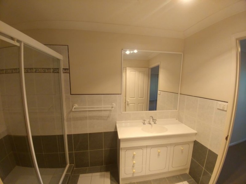 580 Seventeen Mile Rocks Road, Sinnamon Park QLD 4073