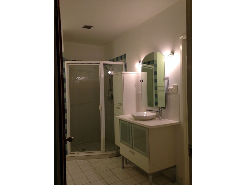 15/56 Chermside St, Teneriffe QLD 4005