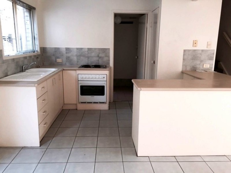 30 3236 Mount Lindesay Hwy, Browns Plains QLD 4118