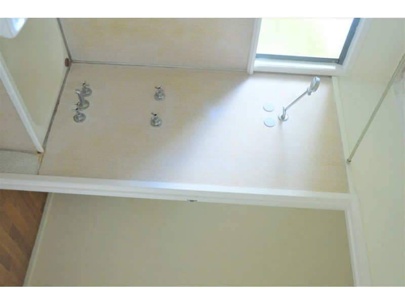 Unit 2 43 Holland Rd, Holland Park QLD 4121