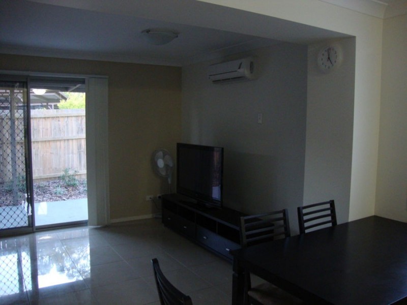 14 47 defiance road,, Woodridge QLD 4114