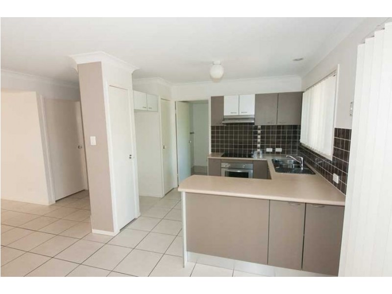 25 113 Castle Hill Dr, Murrumba Downs QLD 4503