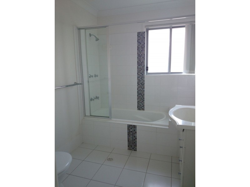 25 113 Castle Hill Dr, Murrumba Downs QLD 4503