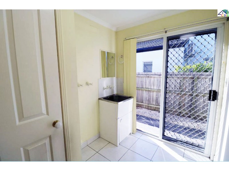 19 Pembridge Place, Carindale QLD 4152