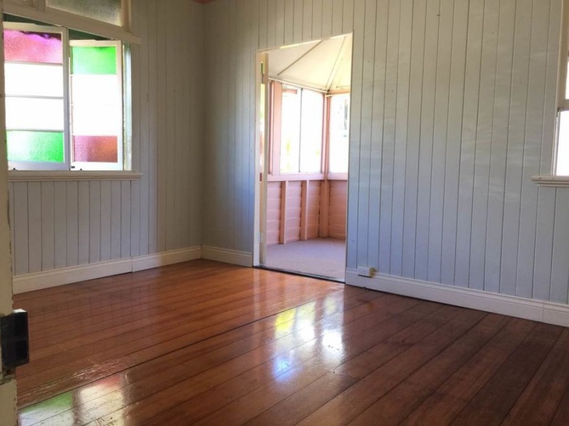 19 Garrick Terrace, Herston QLD 4006