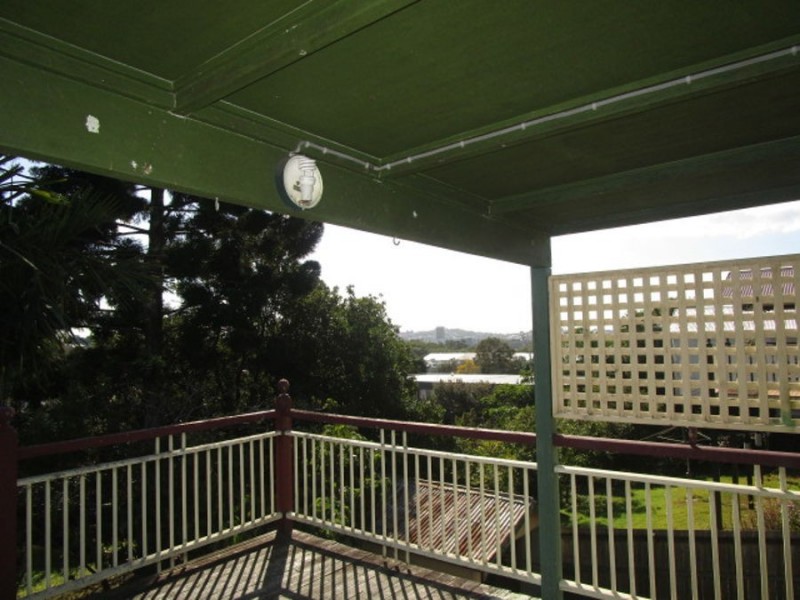 19 Garrick Terrace, Herston QLD 4006