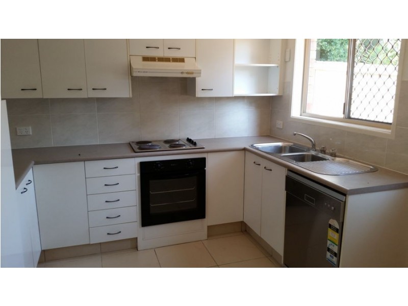 U56 /164 Wellington street, Ormiston QLD 4160