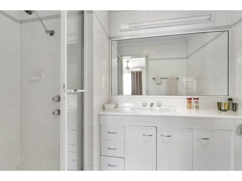 U56 /164 Wellington street, Ormiston QLD 4160