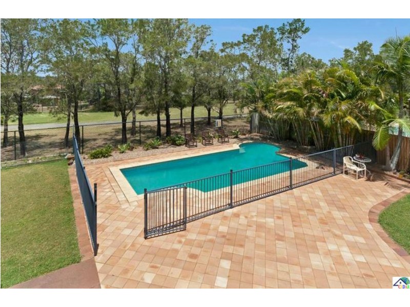 38 Riverside Terrace, Windaroo QLD 4207