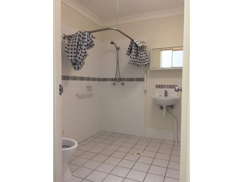 10 158-162 Middle St, Cleveland QLD 4163
