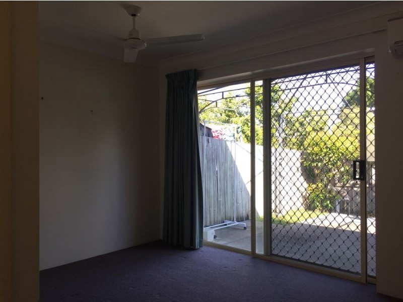 10 158-162 Middle St, Cleveland QLD 4163