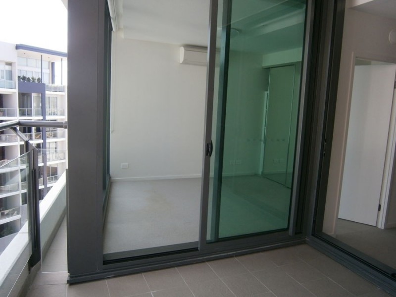 H-0008 Harbour Road, Hamilton QLD 4007