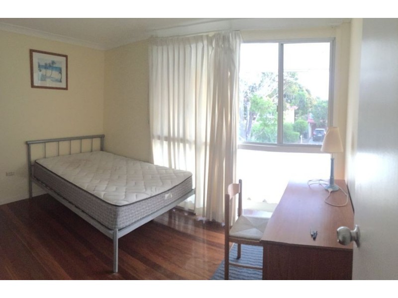 11 Marla street, Robertson QLD 4109