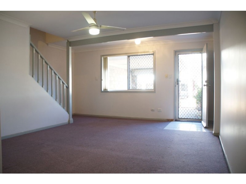 72 Springwood Rd, Rochedale South QLD 4123