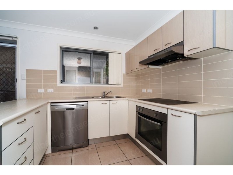 17/116 Albert Street, Goodna QLD 4300