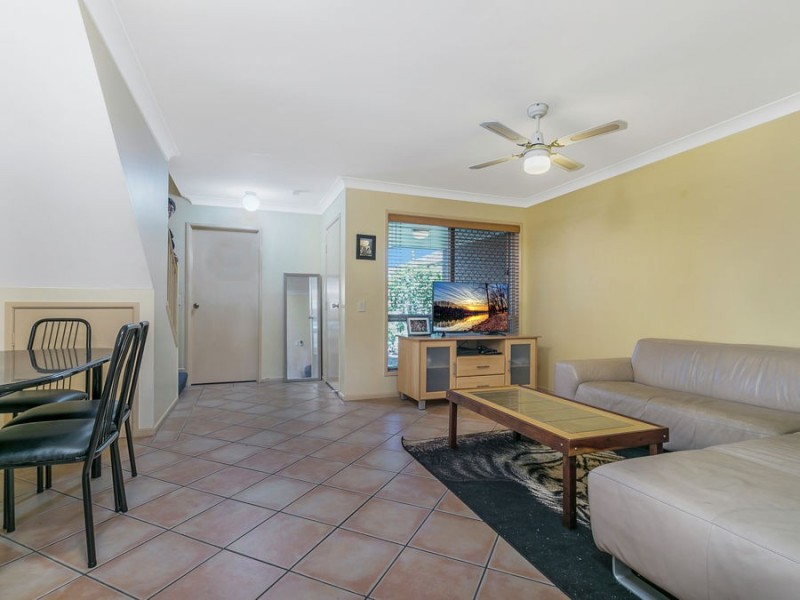 121/9 Bayside Court, Thorneside QLD 4158