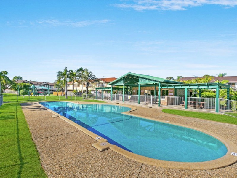 121/9 Bayside Court, Thorneside QLD 4158