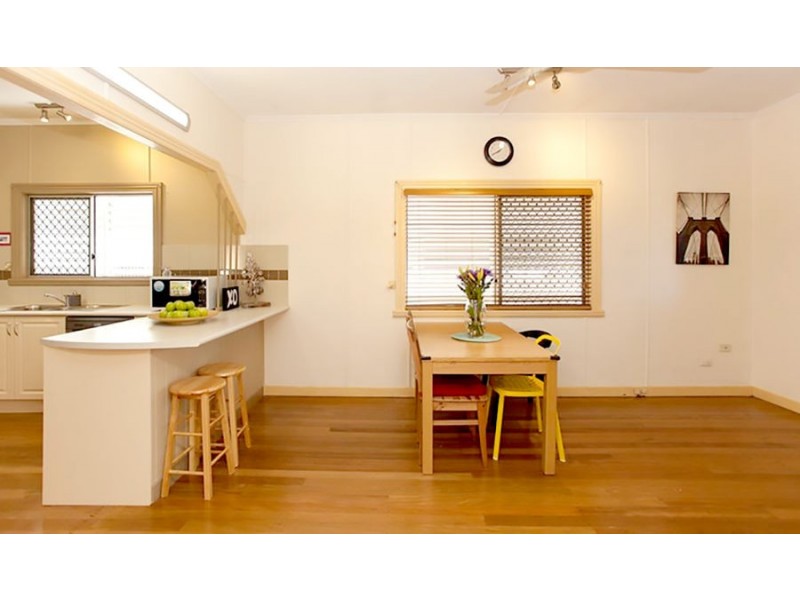 77 Norton Street, Upper Mount Gravatt QLD 4122