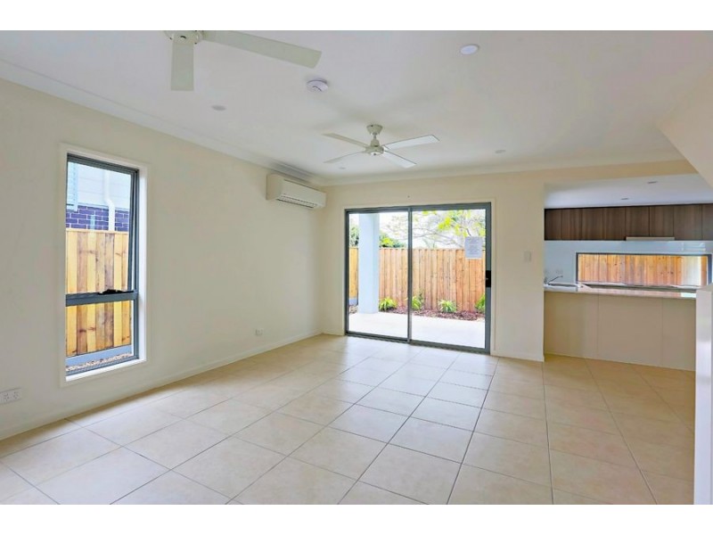 unit 3 36 BLEASBY ROAD, Eight Mile Plains QLD 4113