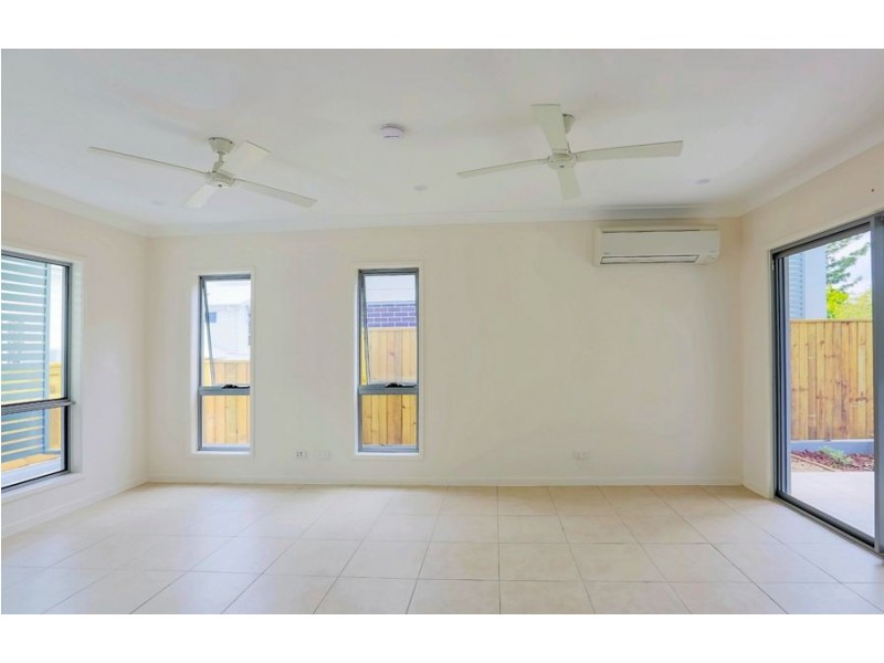 36 BLEASBY PLACE, Eight Mile Plains QLD 4113