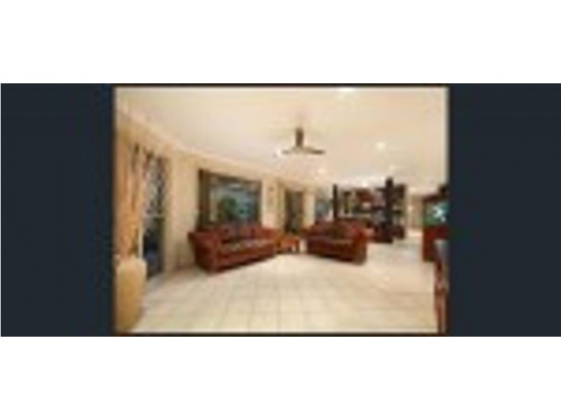 61 Rising Place, Kuraby QLD 4112