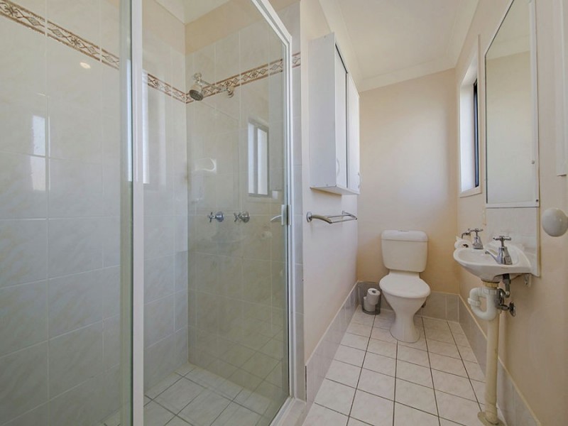 Unit 30 74 Plaza St, Wynnum West QLD 4178