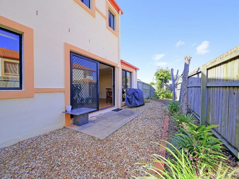 Unit 30 74 Plaza St, Wynnum West QLD 4178